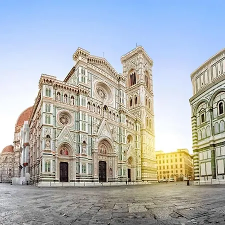 Free Parking Train Station Airport Ac Wifi * Pisa